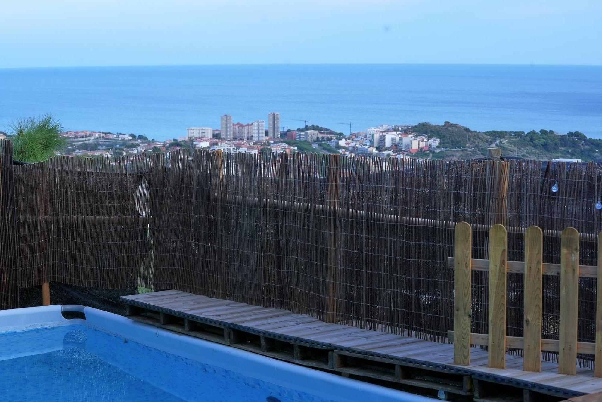 Villa Aaa View Private Terrace Outdoor Heated Hot Tub Family Fun Badalona Esterno foto