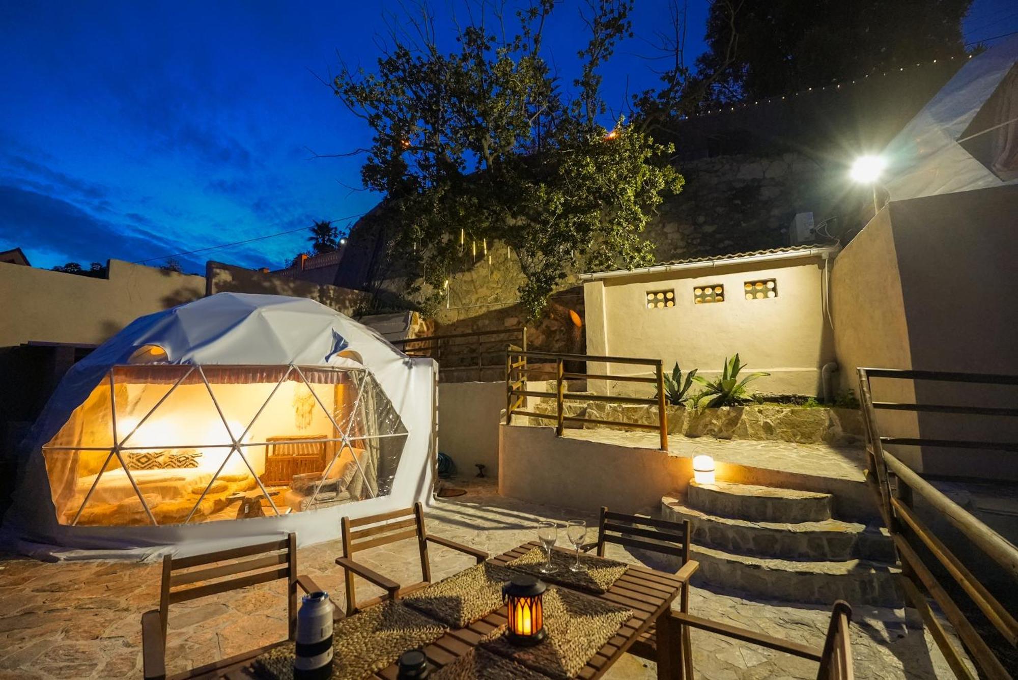 Villa Aaa View Private Terrace Outdoor Heated Hot Tub Family Fun Badalona Esterno foto
